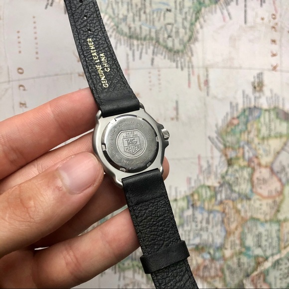 Tag Heuer 371.508 Formula 1 Professional 200 Meter - Picture 6 of 14